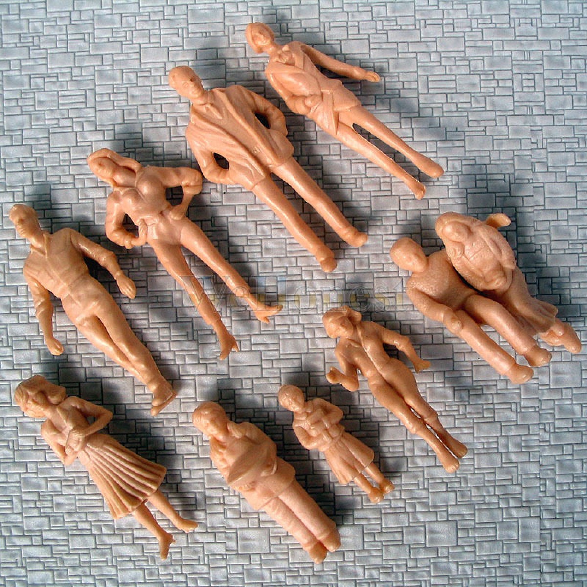 10 pcs G Scale unPainted Figures 1:24 People 10 different poses Passengers LGB